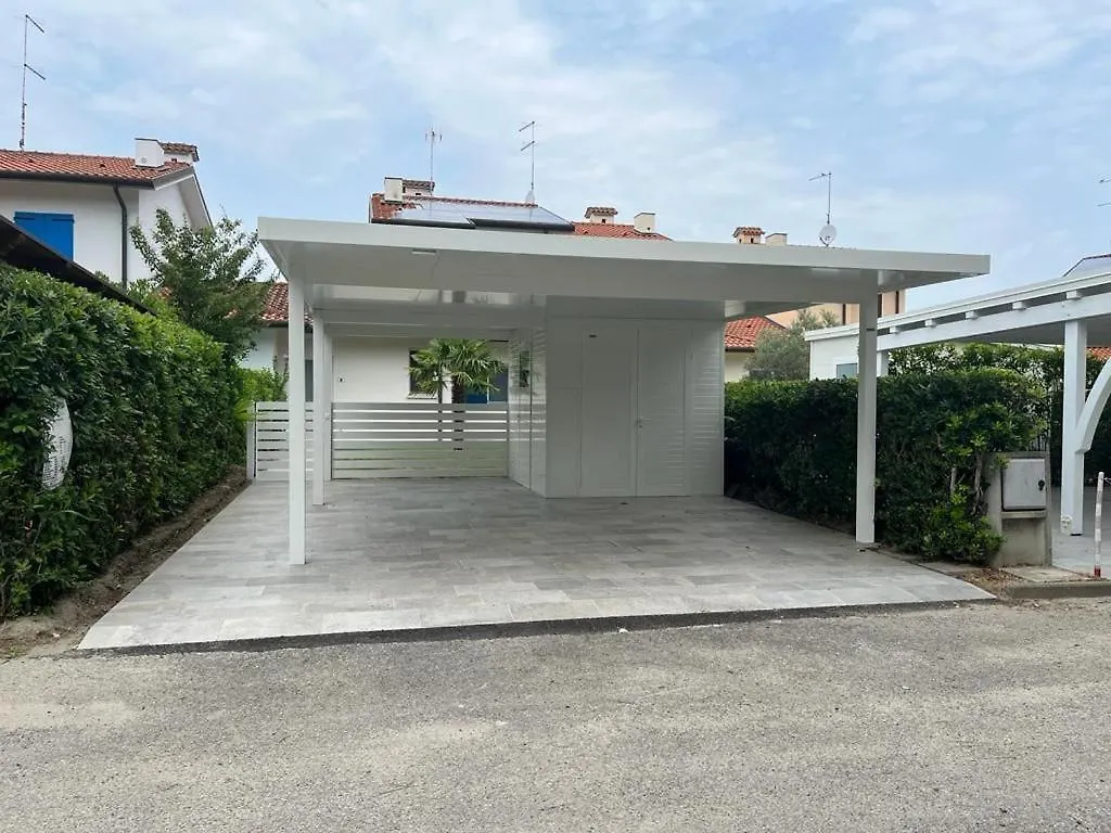 Leila Villa Albarella Island